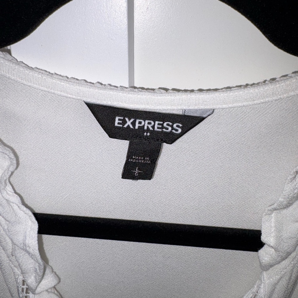 Express Ivory Top with Ruffle Accents - Picture 3 of 7